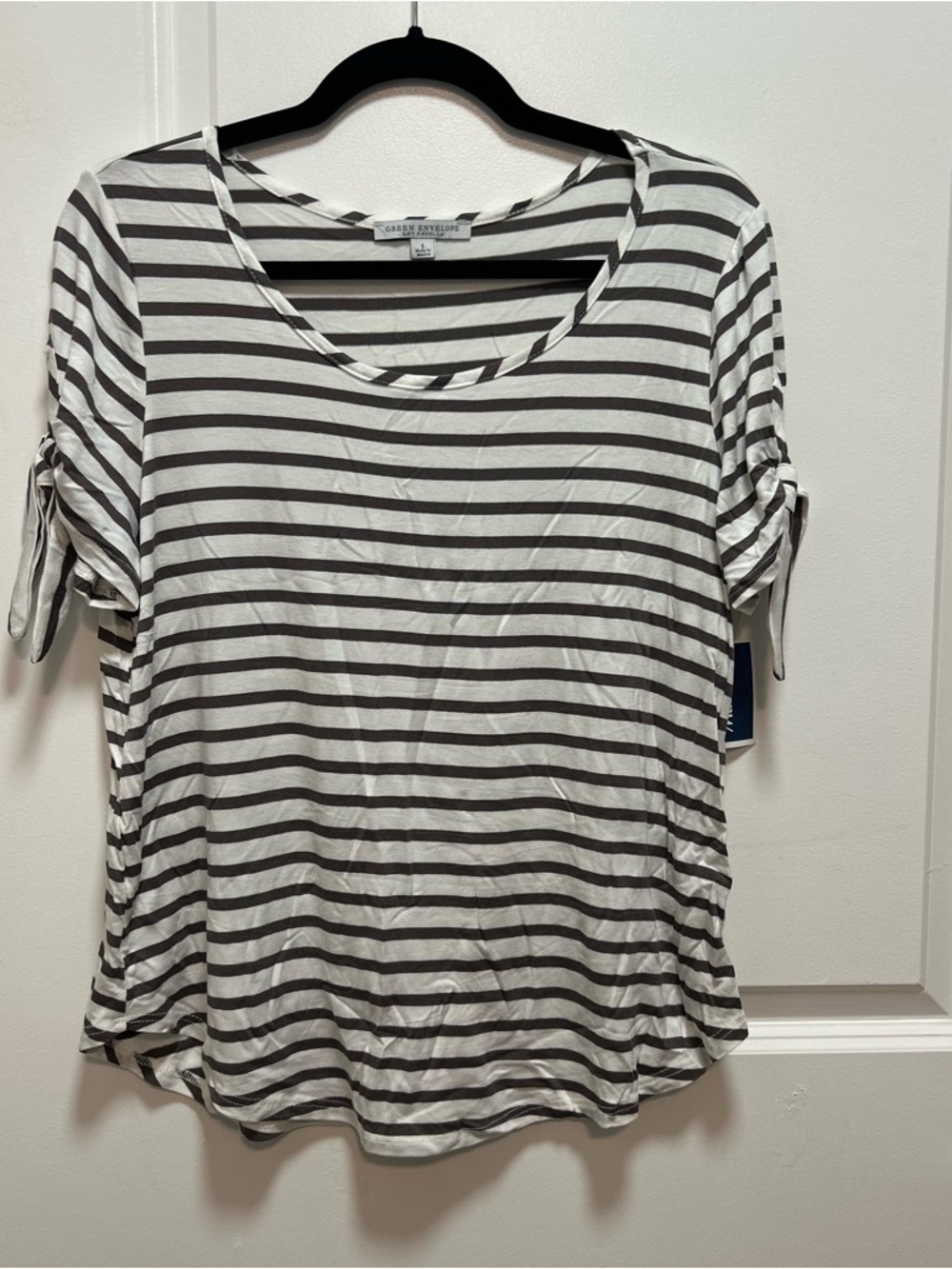 Green Envelope Striped Tie-Sleeve Top - Gray & White